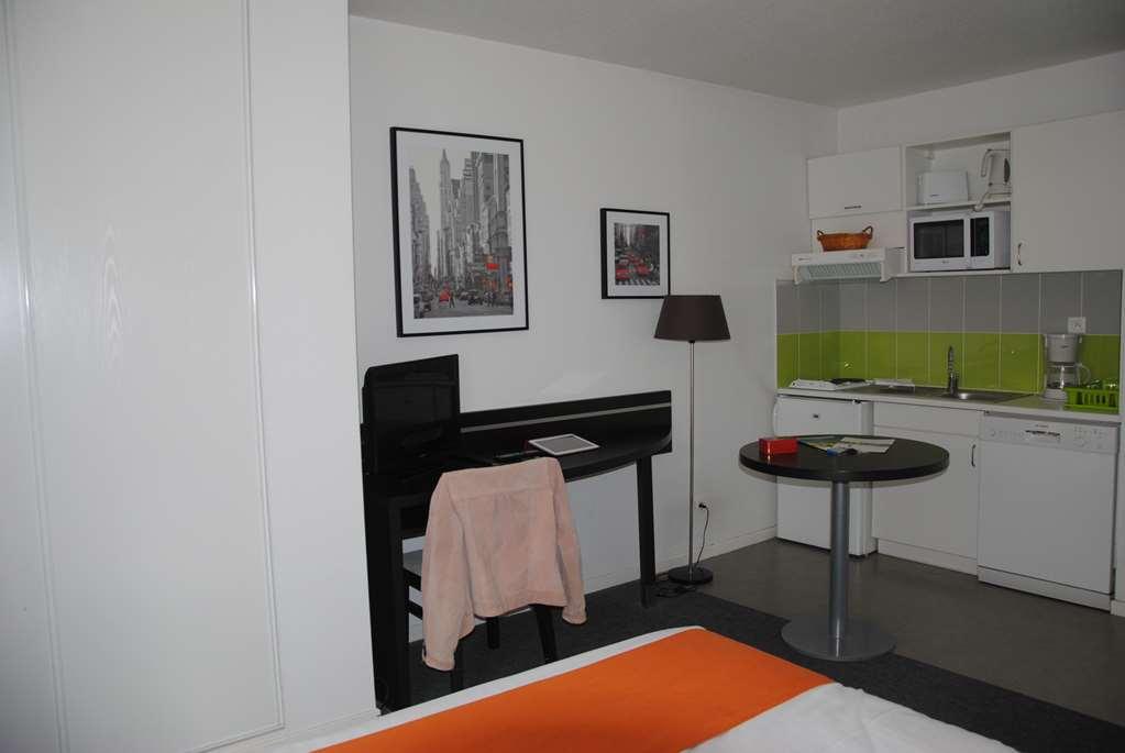 Nemea Appart Hotel Home Suite Nancy Centre Номер фото